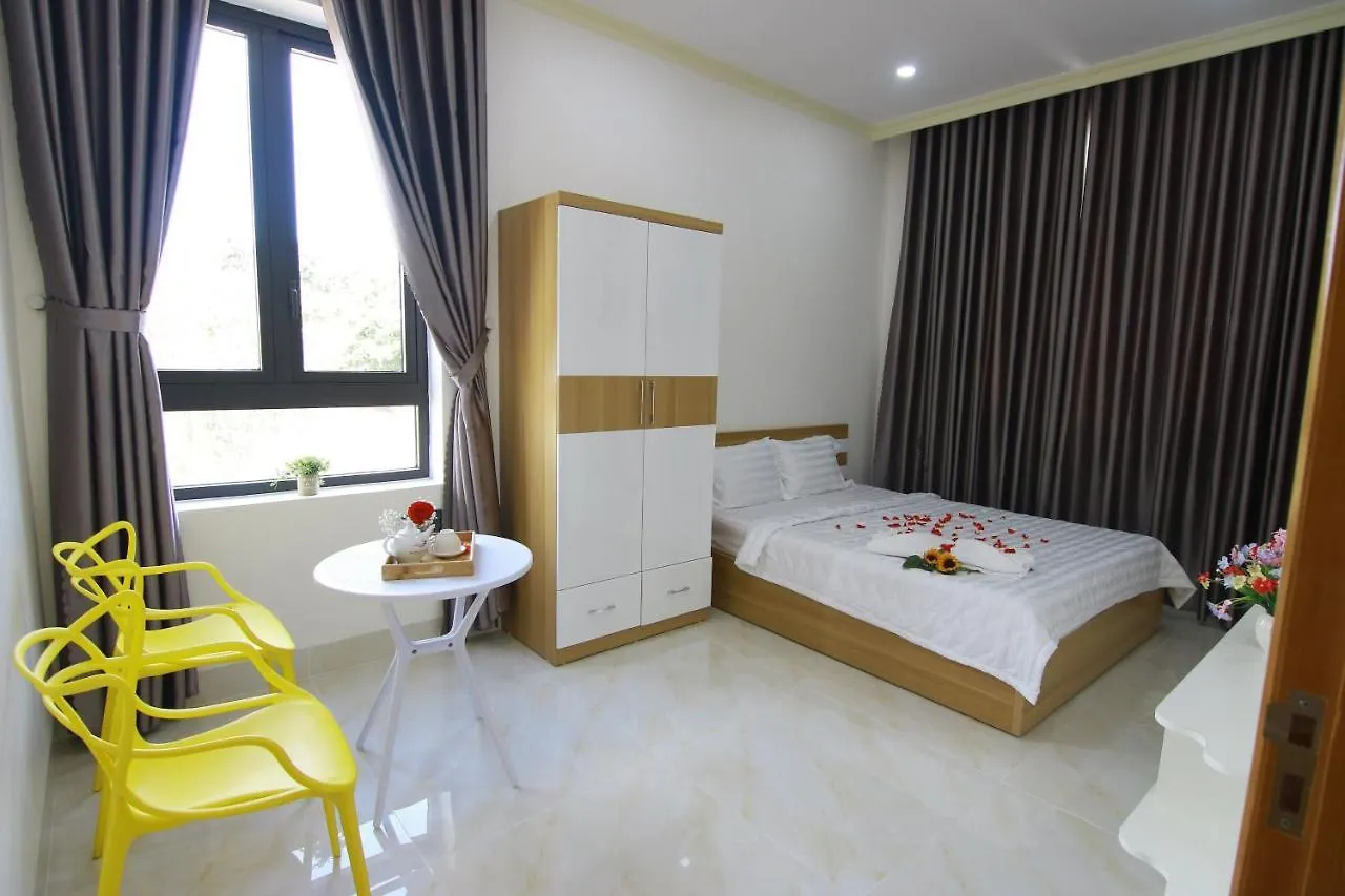 Eric Villa - Bai Dau - View Bien - Di Bo Ra Bien Vung Tau